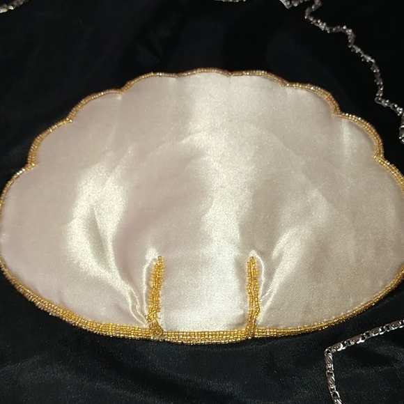 Gold Bijoux Sterner beaded purse - Picture 4 of 4